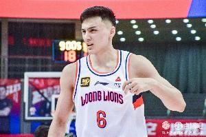 媒体人：于米提永久转会至山西 广州获得1年轻球员+租借张文杰2年