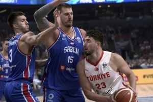 倒反天罡！马健：申京把约老师办了 我公认他是欧锦赛至今第1中锋